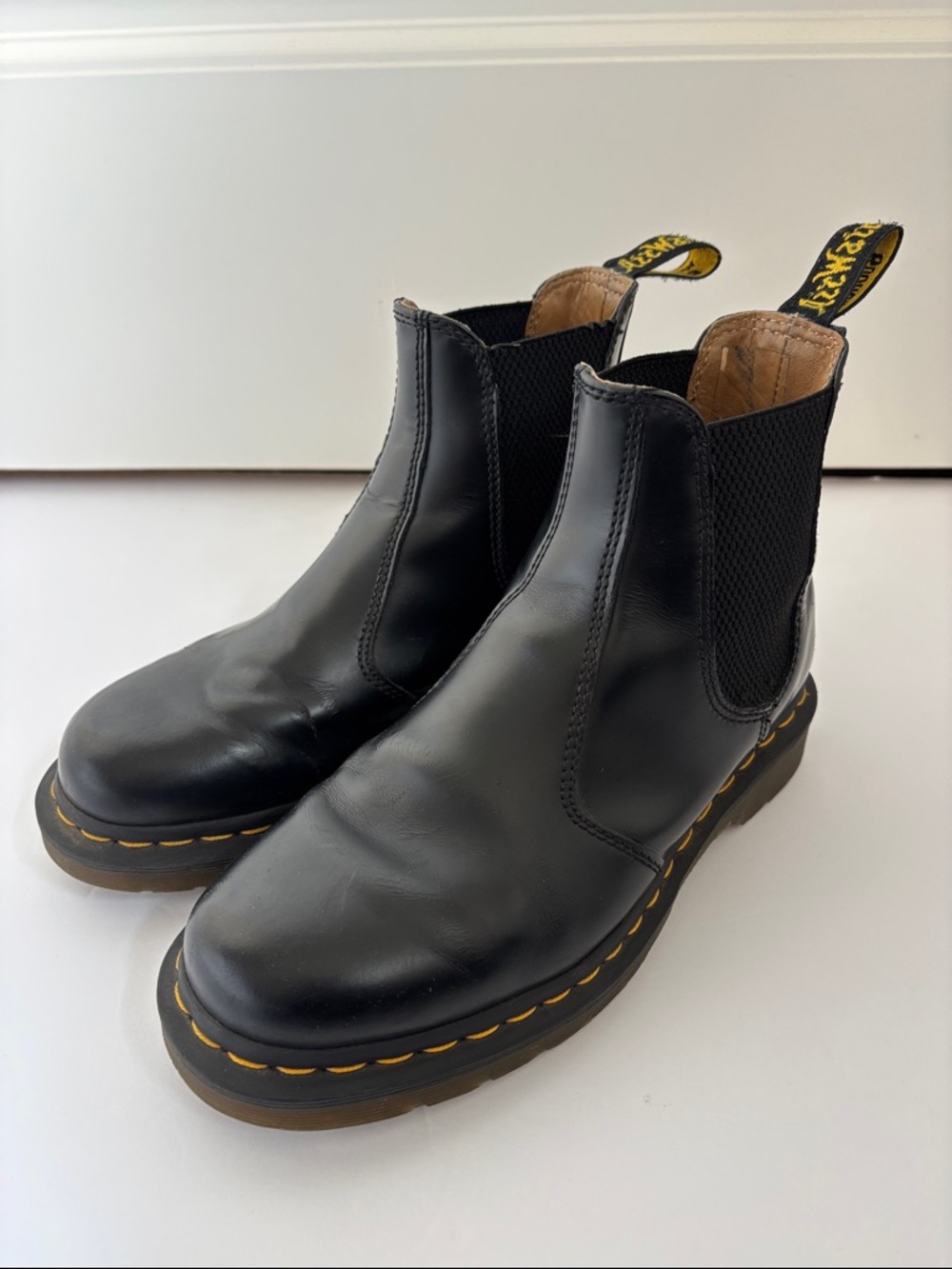 Dr.‎ Martens Chelsea Boots Black Leather 2976 Comfort Men's US 5 / Woman's US 6